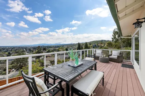 $2,998,000 | 836 Bauer Court, San Carlos, CA 94070