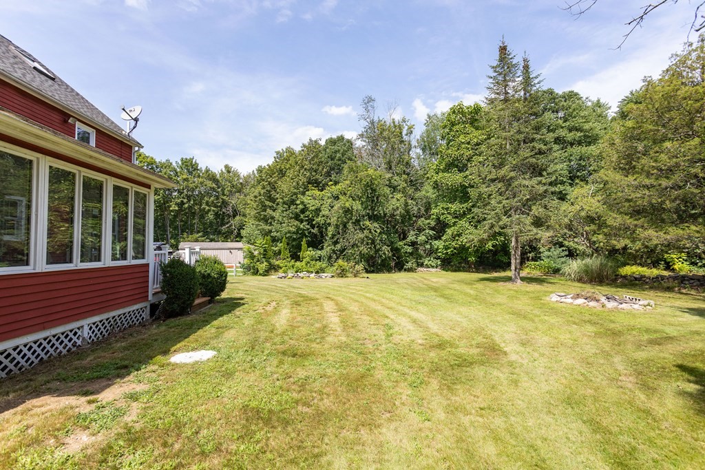 36 Johnson Road Sutton, MA 01590 - Photo 3 of 24 Gallery Image 3