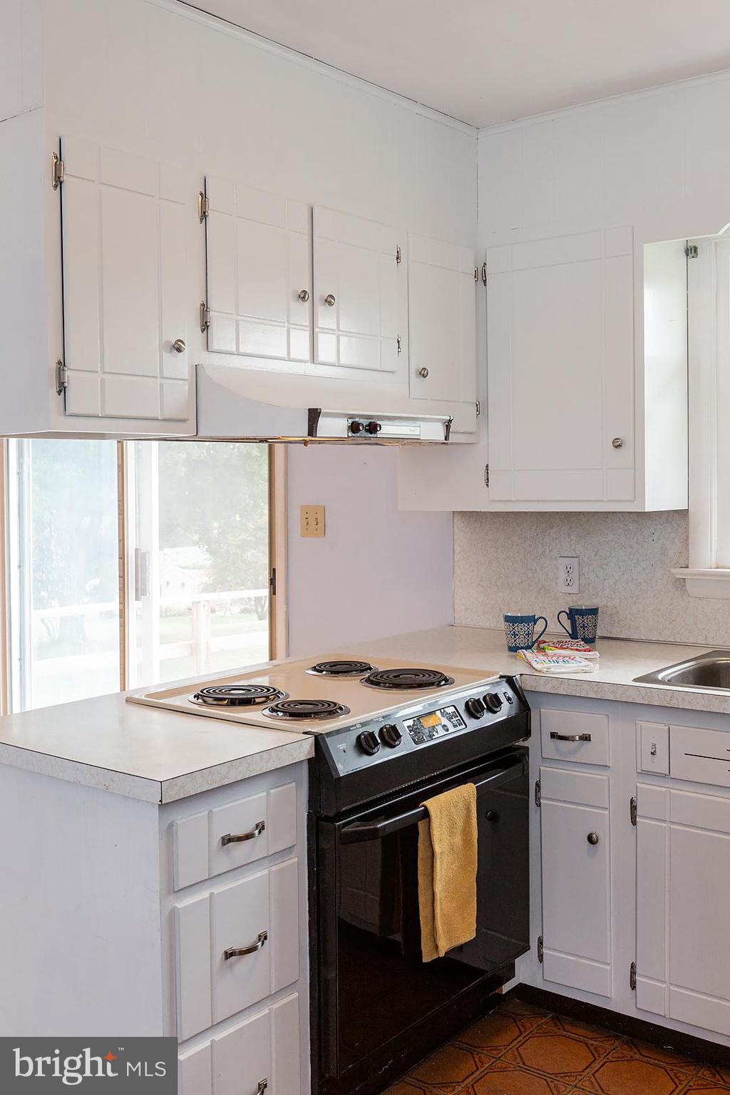 252 Brenneman Road Lancaster, PA 17603 - Photo 12 of 42 Gallery Image 12