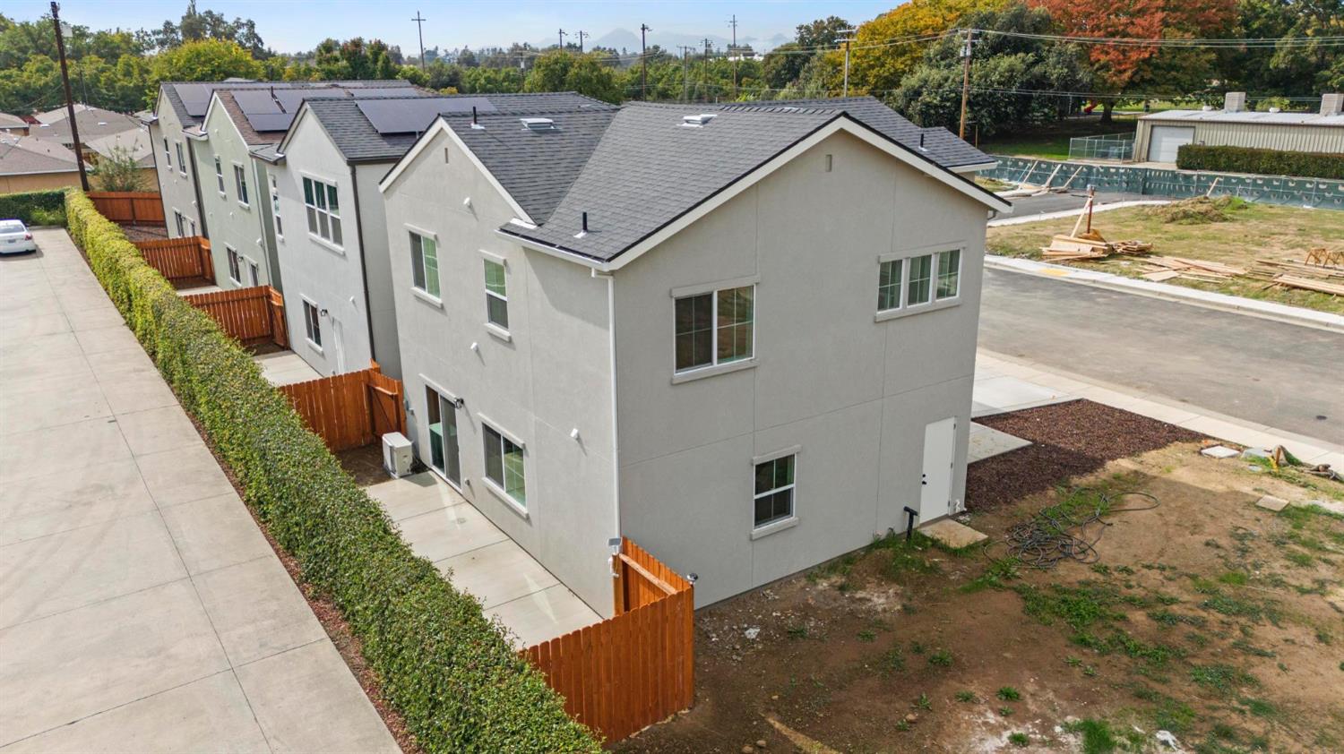 185 Park Circle Gridley, CA 95948 - Photo 14 of 18 a aerial view of a house with a yard