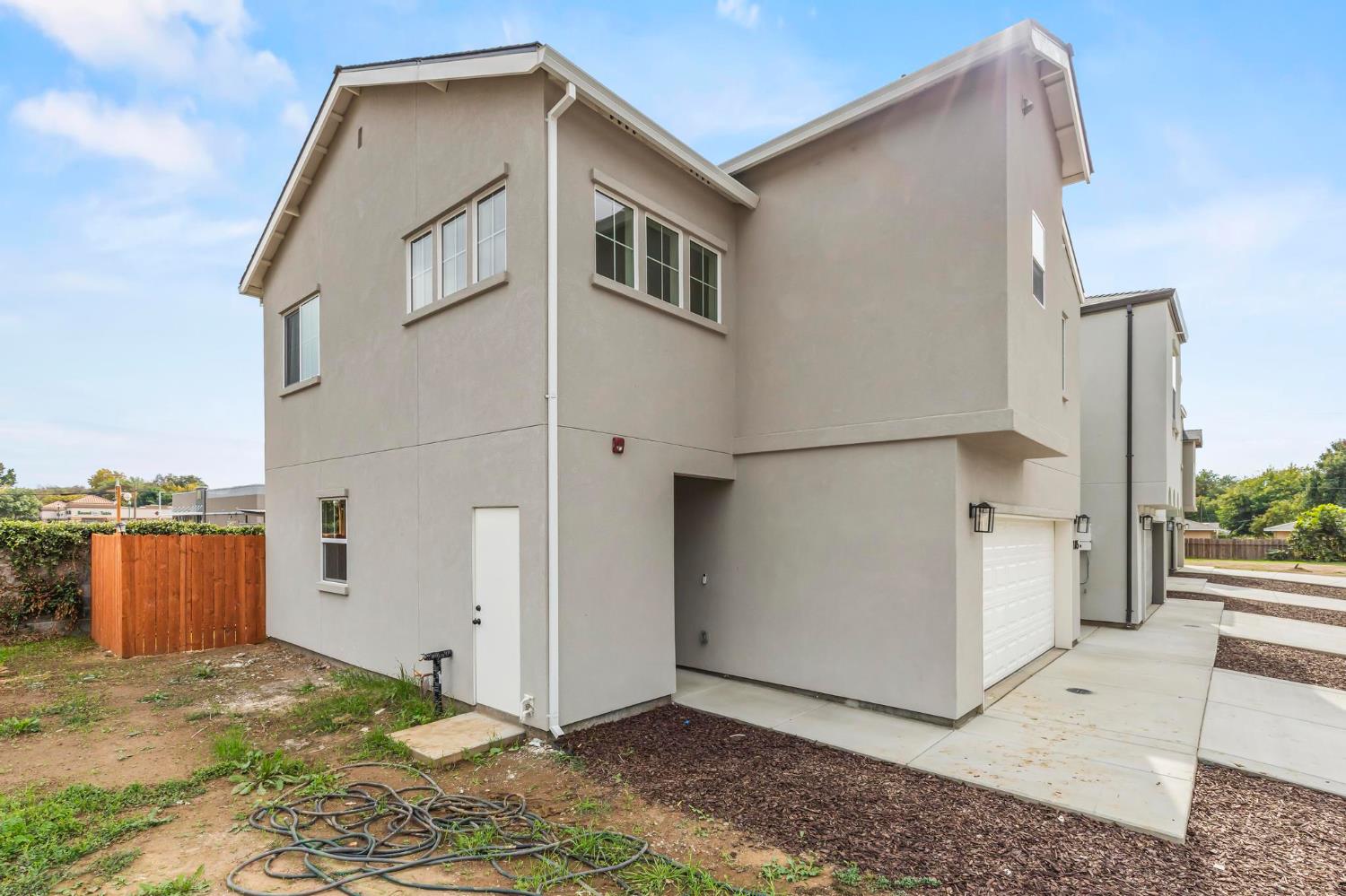 185 Park Circle Gridley, CA 95948 - Photo 4 of 18 a front view of a house with windows