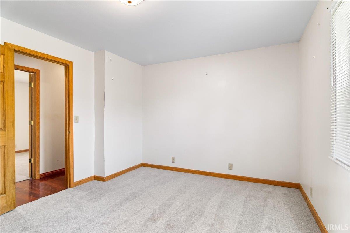 628 South Prince Street Princeton, IN 47670 - Photo 11 of 22