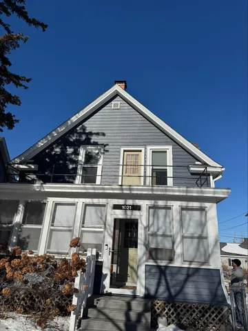 $445,000 | 1021 18 1/2 Avenue Northeast, Minneapolis, MN 55418