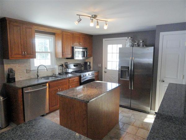 12 McCarthy Road Marshfield, MA 02050 - Photo 9 of 27 Gallery Image 9