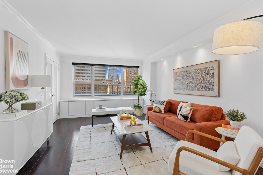 420 East 72nd Street, Unit 17F Manhattan, NY 10021 - Photo 1 of 13