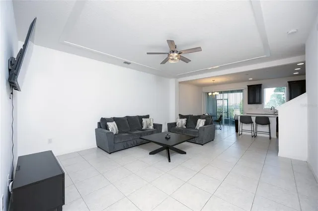 $279,000 | 6256 Camino Drive, Apollo Beach, FL 33572