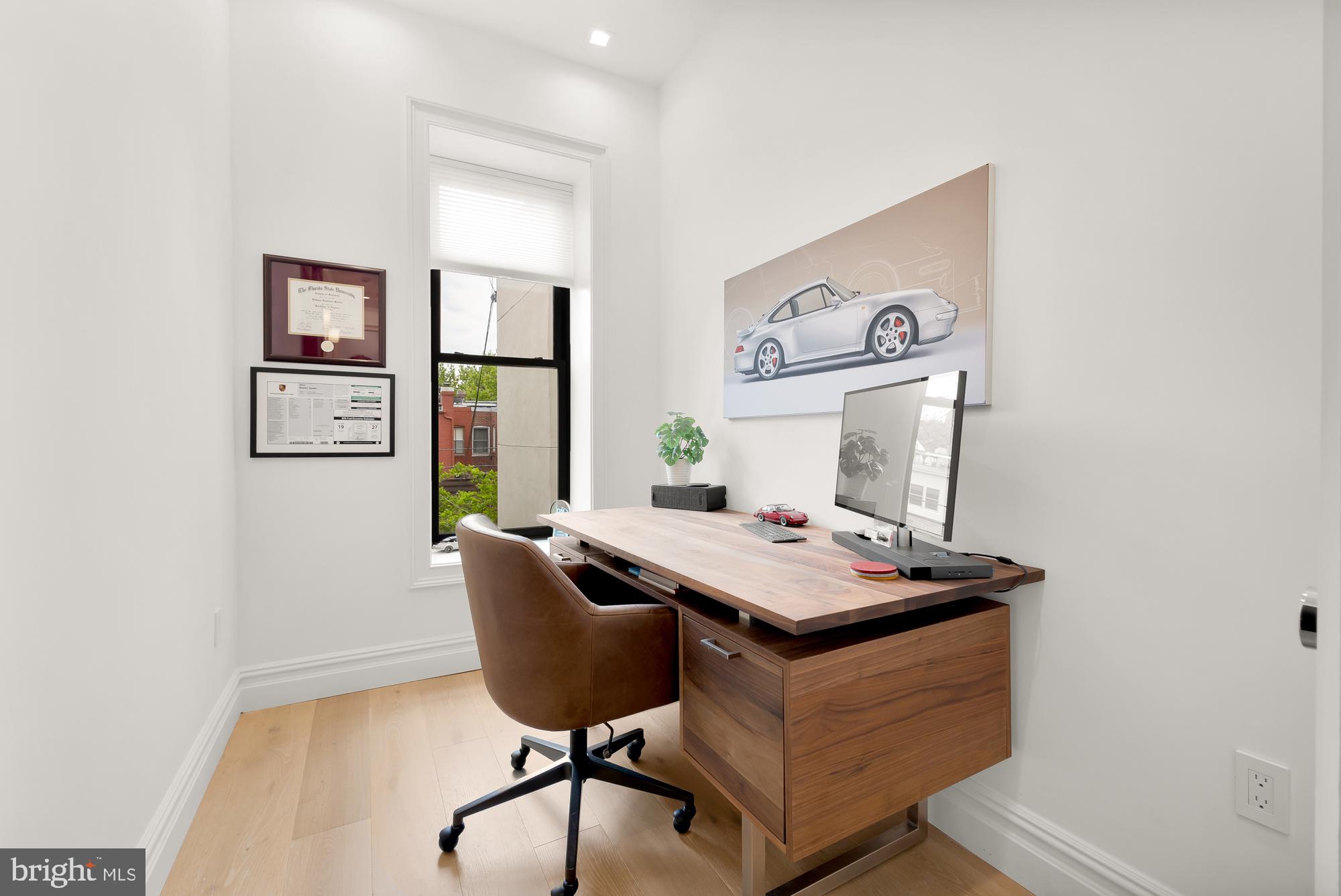 1722 Q Street Northwest Washington, DC 20009 - Photo 24 of 35