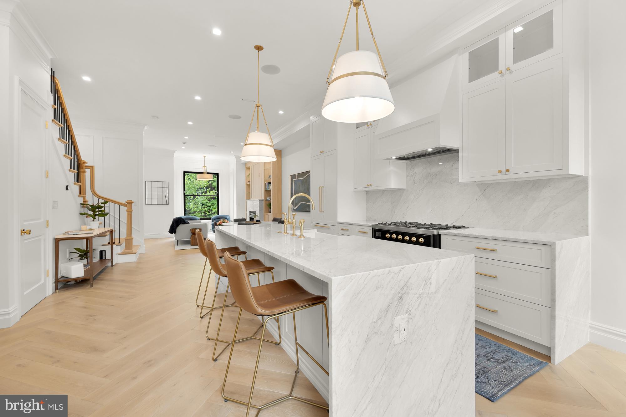 1722 Q Street Northwest Washington, DC 20009 - Photo 8 of 35