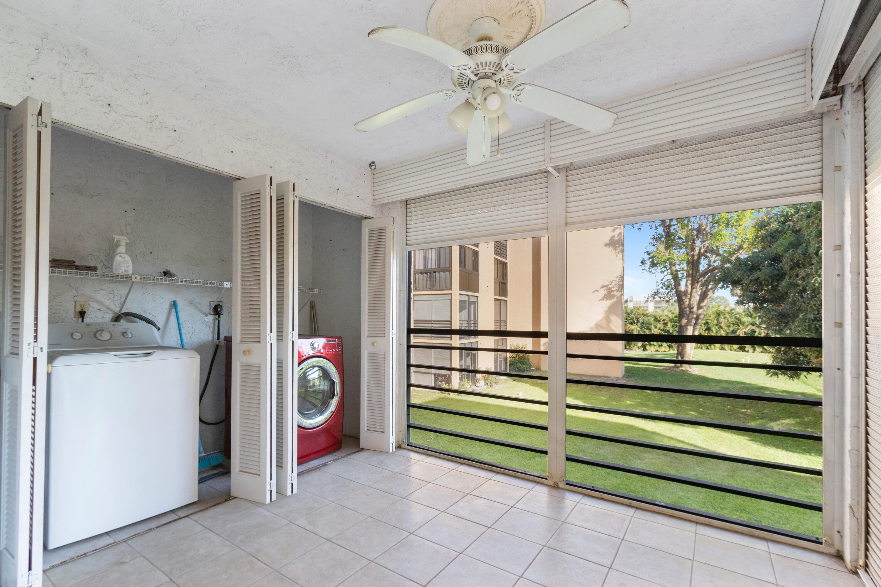 9370 Southwest 8th Street, Unit 208 Boca Raton, FL 33428 - Photo 14 of 24 Loundry Room