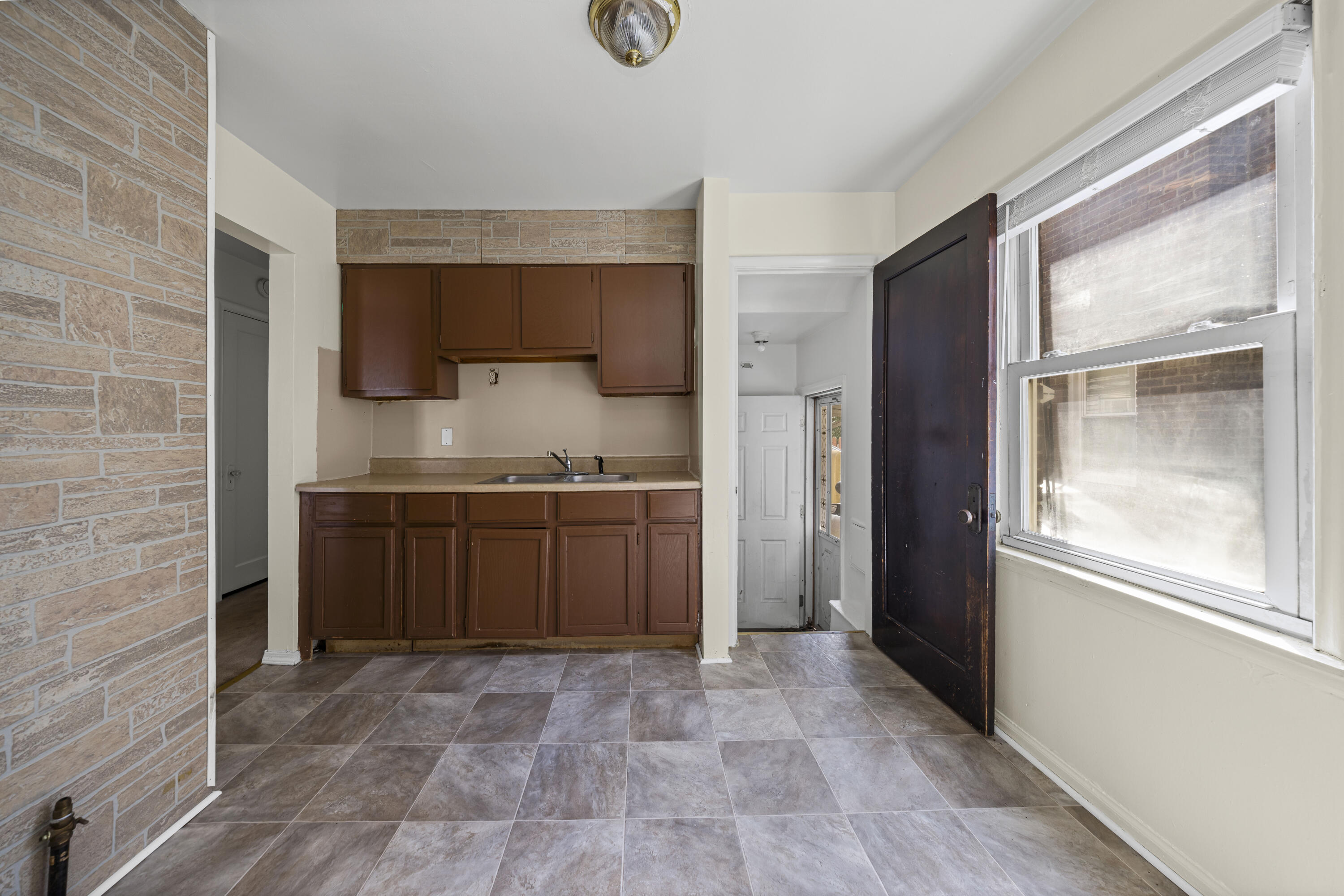 11090 St Patrick Avenue Detroit, MI 48205 - Photo 14 of 36 009- 11090 Saint Patrick - OnDemandPix P