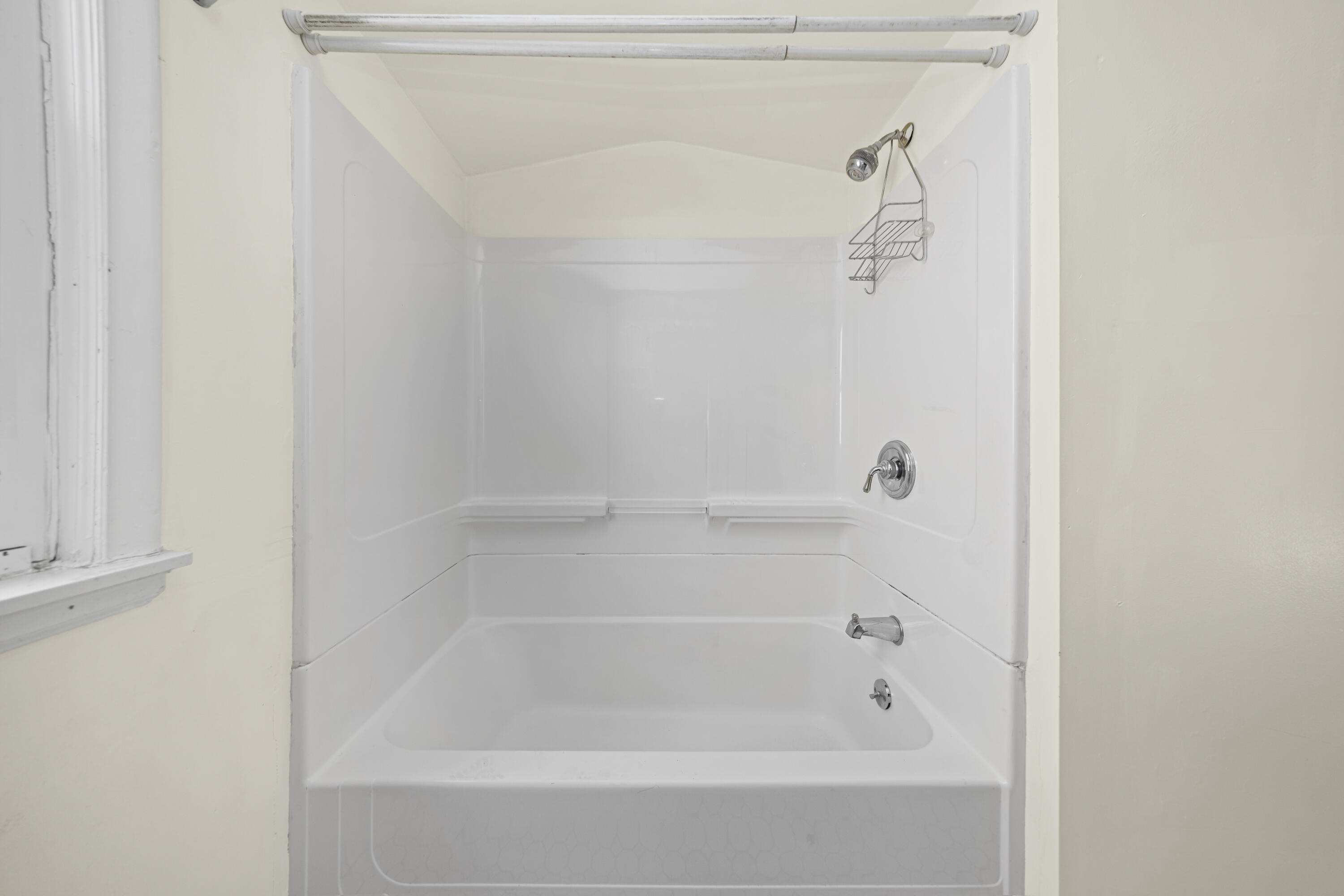 11090 St Patrick Avenue Detroit, MI 48205 - Photo 19 of 36 014- 11090 Saint Patrick - OnDemandPix P