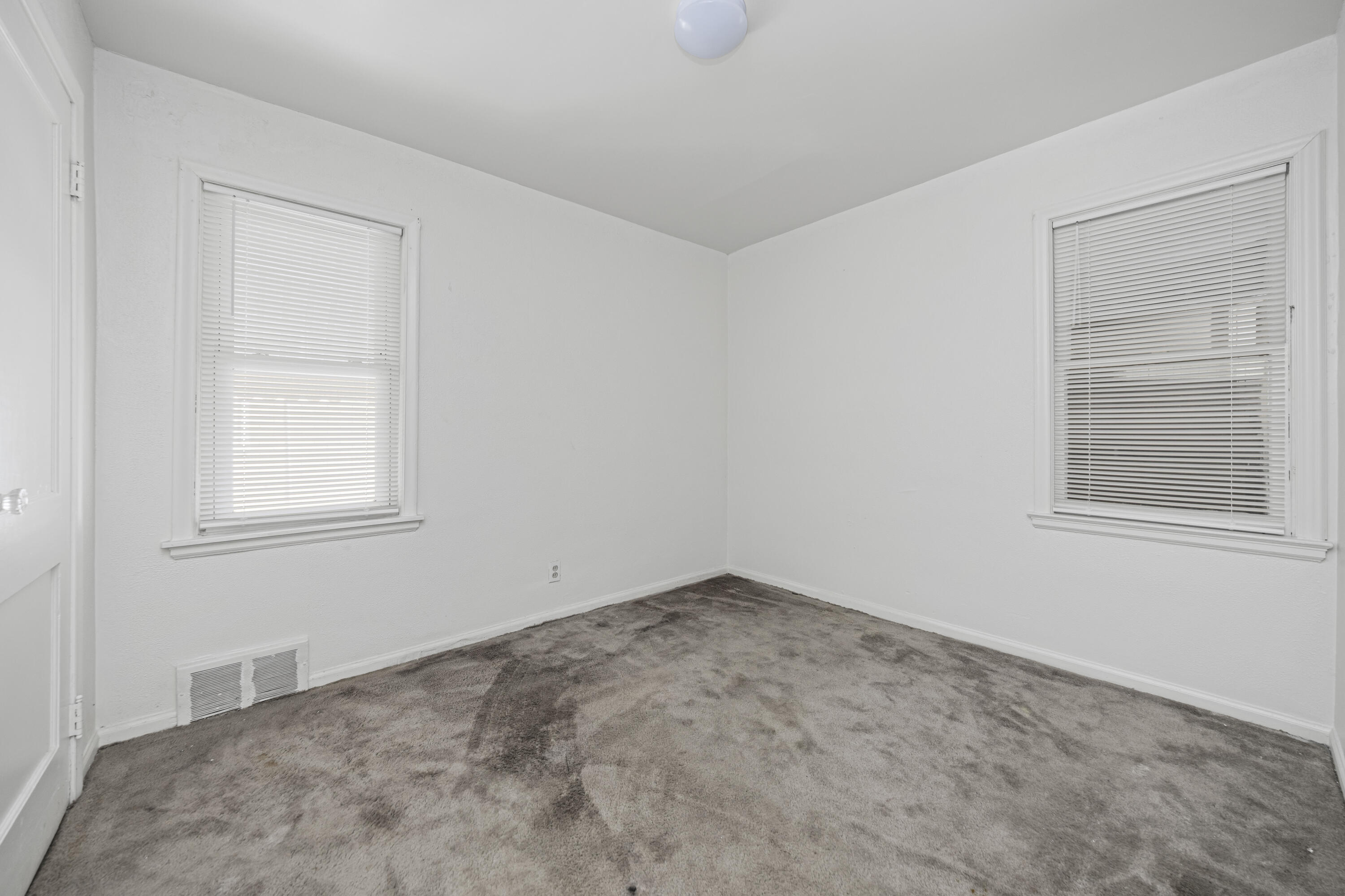 11090 St Patrick Avenue Detroit, MI 48205 - Photo 20 of 36 015- 11090 Saint Patrick - OnDemandPix P