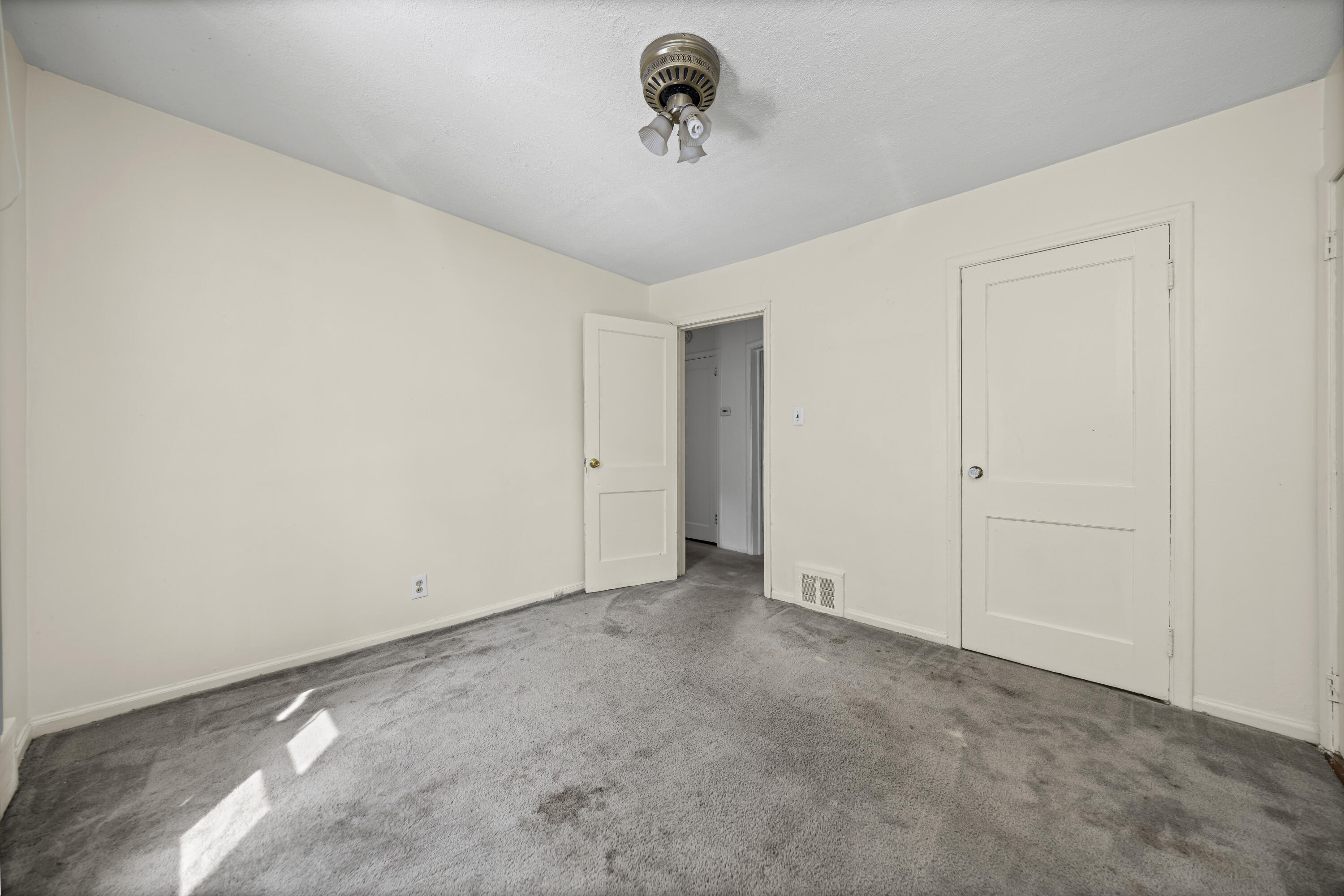 11090 St Patrick Avenue Detroit, MI 48205 - Photo 23 of 36 018- 11090 Saint Patrick - OnDemandPix P