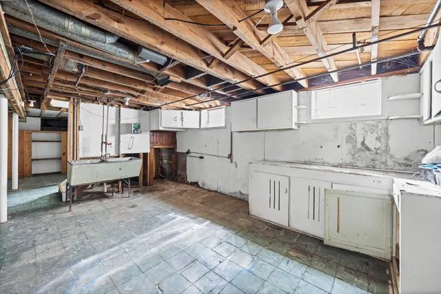 $60,000 | 11090 St Patrick Avenue, Detroit, MI 48205