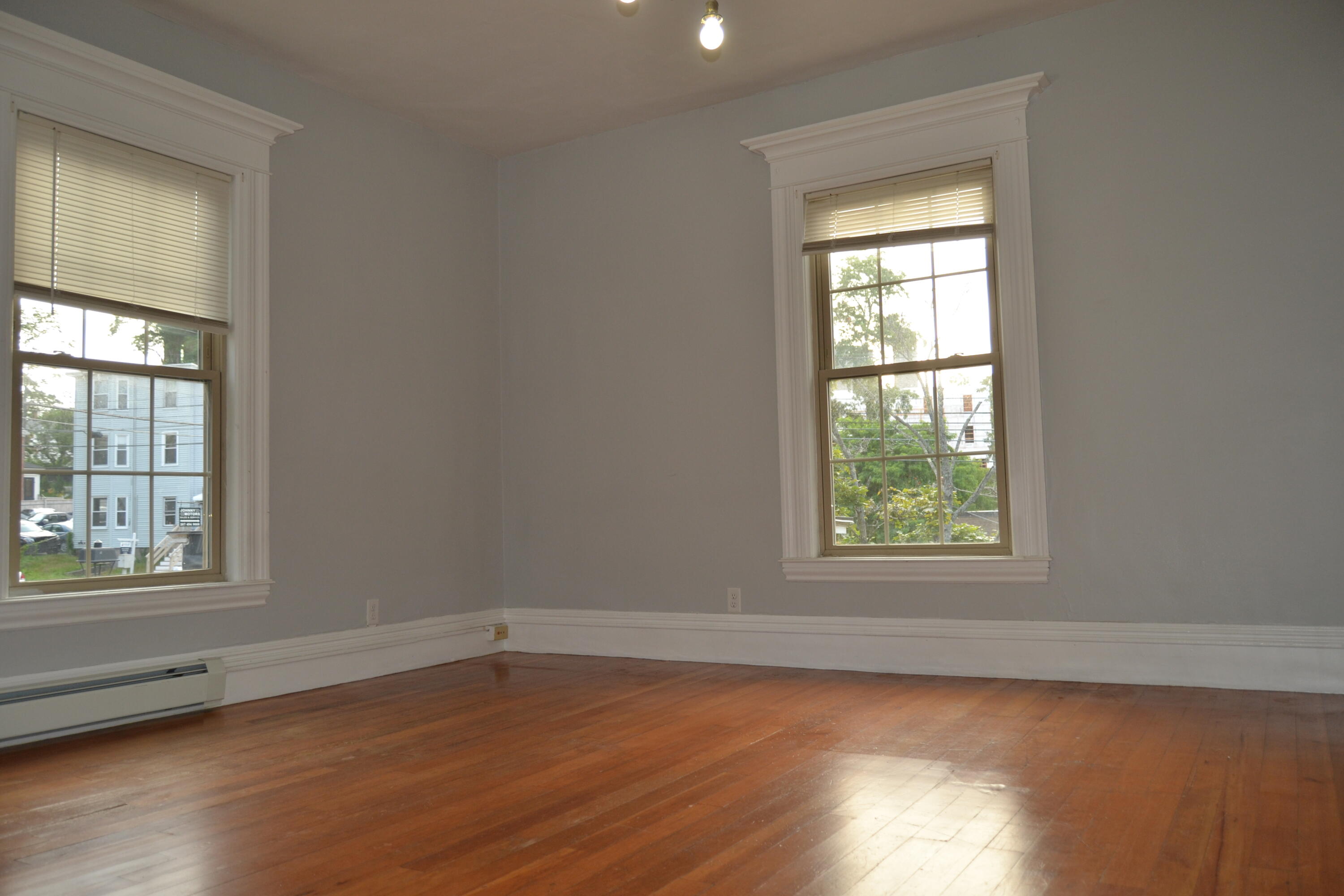 109 Alfred Road Biddeford, ME 04005 - Photo 13 of 49 DSC_0047