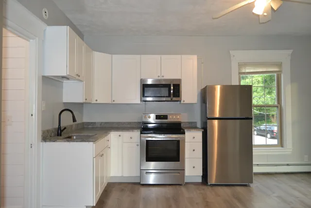 $899,000 | 109 Alfred Road, Biddeford, ME 04005