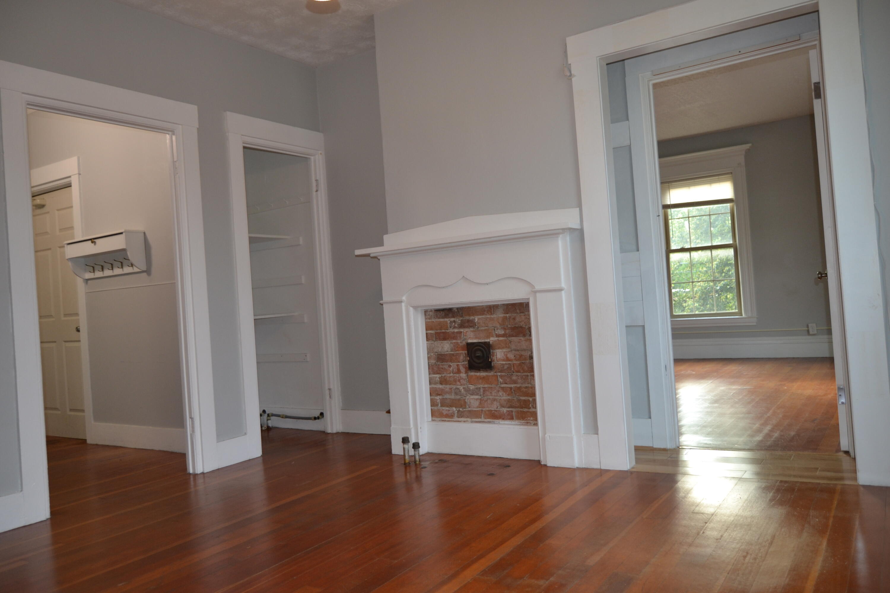 109 Alfred Road Biddeford, ME 04005 - Photo 10 of 49 DSC_0003