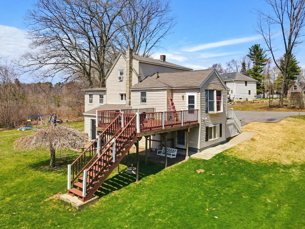 61 Ruth Avenue Dracut, MA 01826 - Photo 23 of 41
