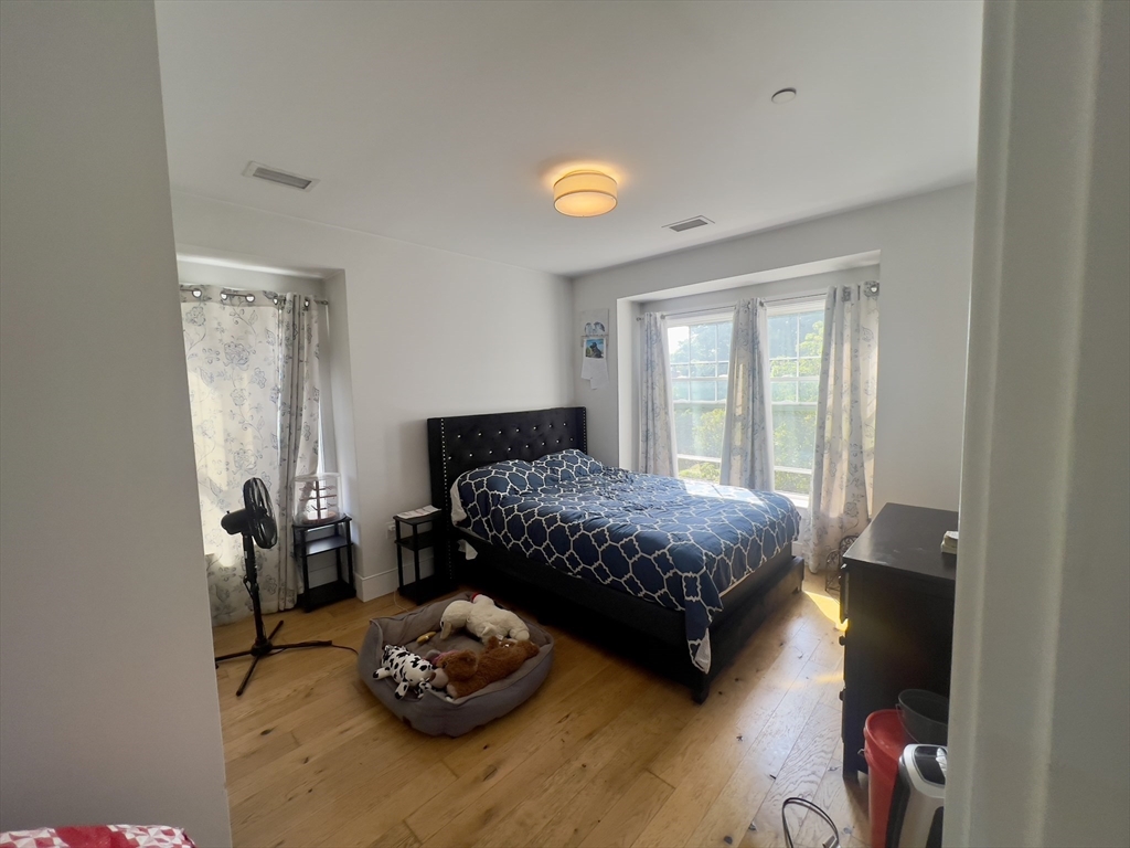 30 Polk Street, Unit 401 Boston, MA 02129 - Photo 7 of 14