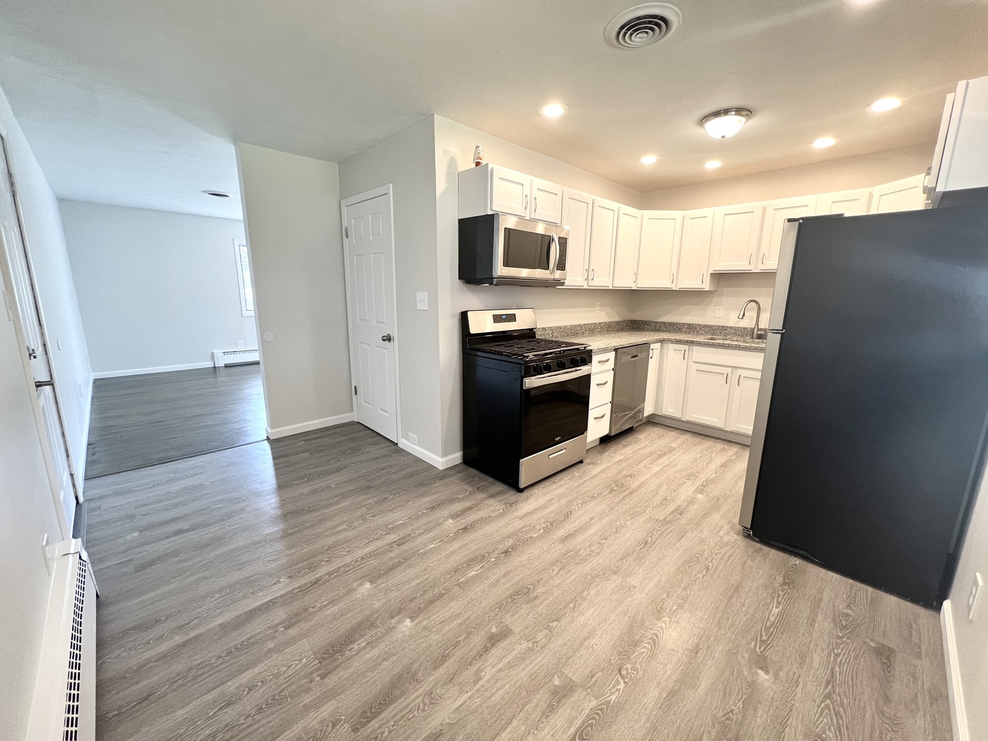 1425 Kenneth Drive Rantoul, IL 61866 - Photo 6 of 16 Gallery Image 6
