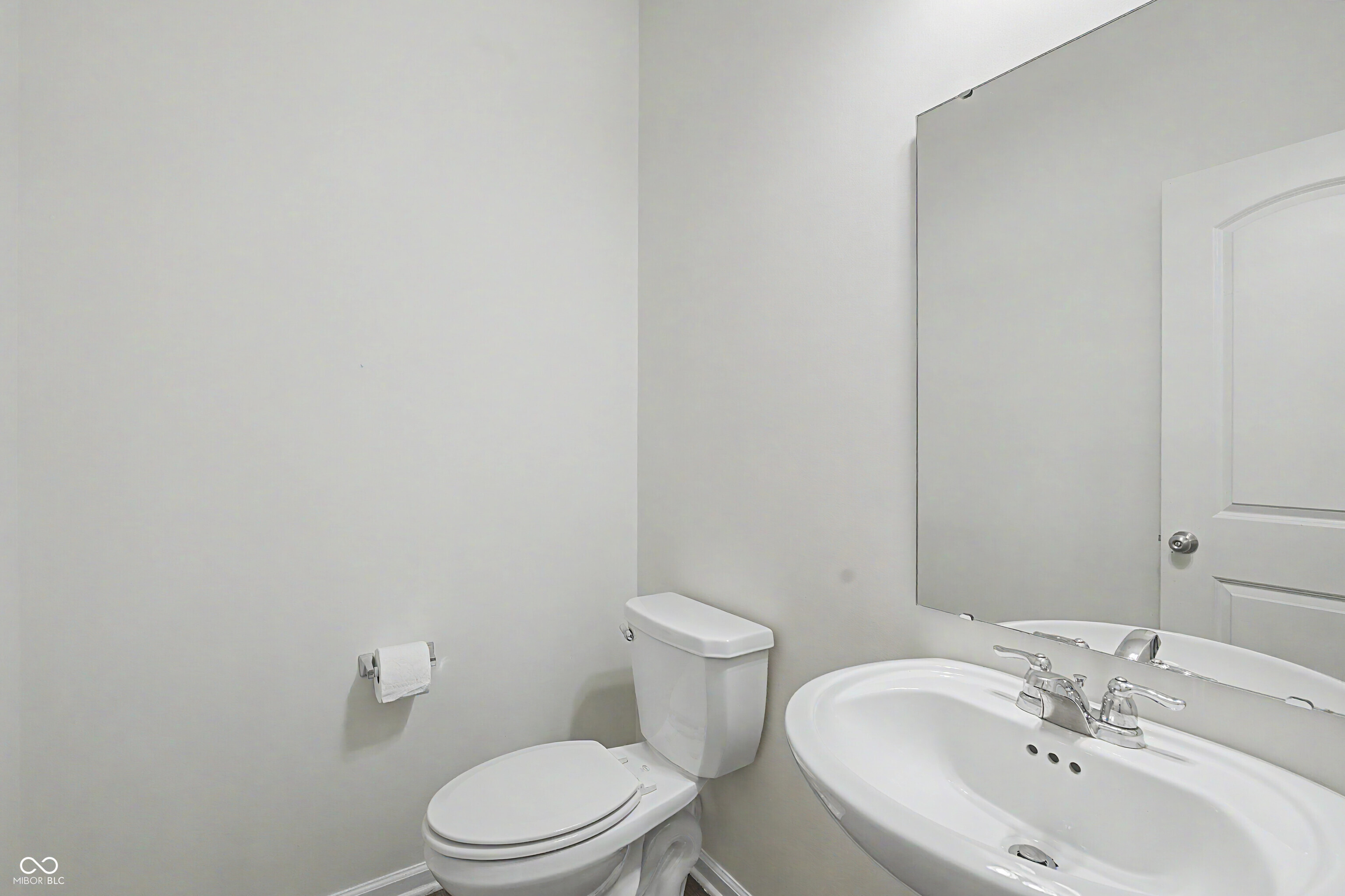 5465 Dunhaven Road Noblesville, IN 46062 - Photo 8 of 45