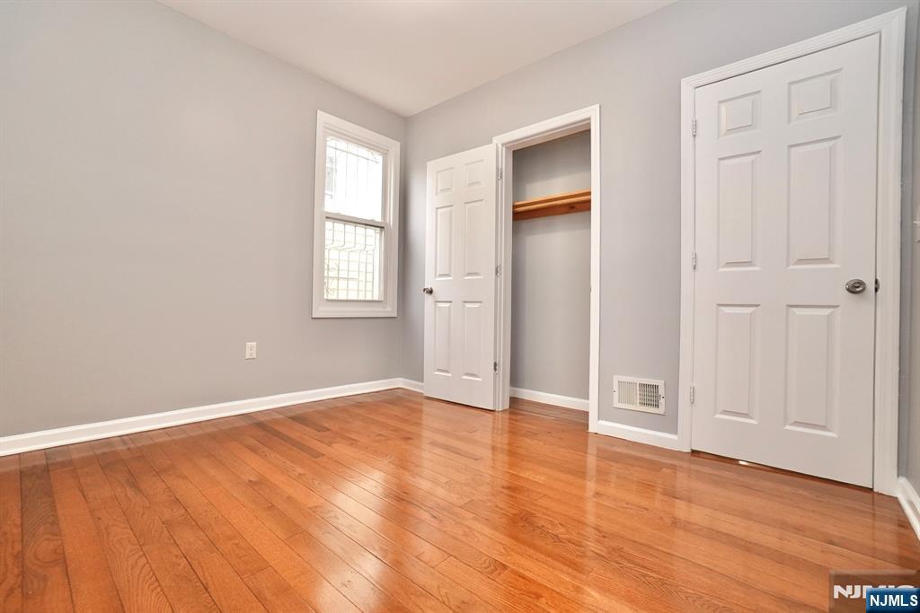 151 Vermont Avenue Newark, NJ 07106 - Photo 18 of 22