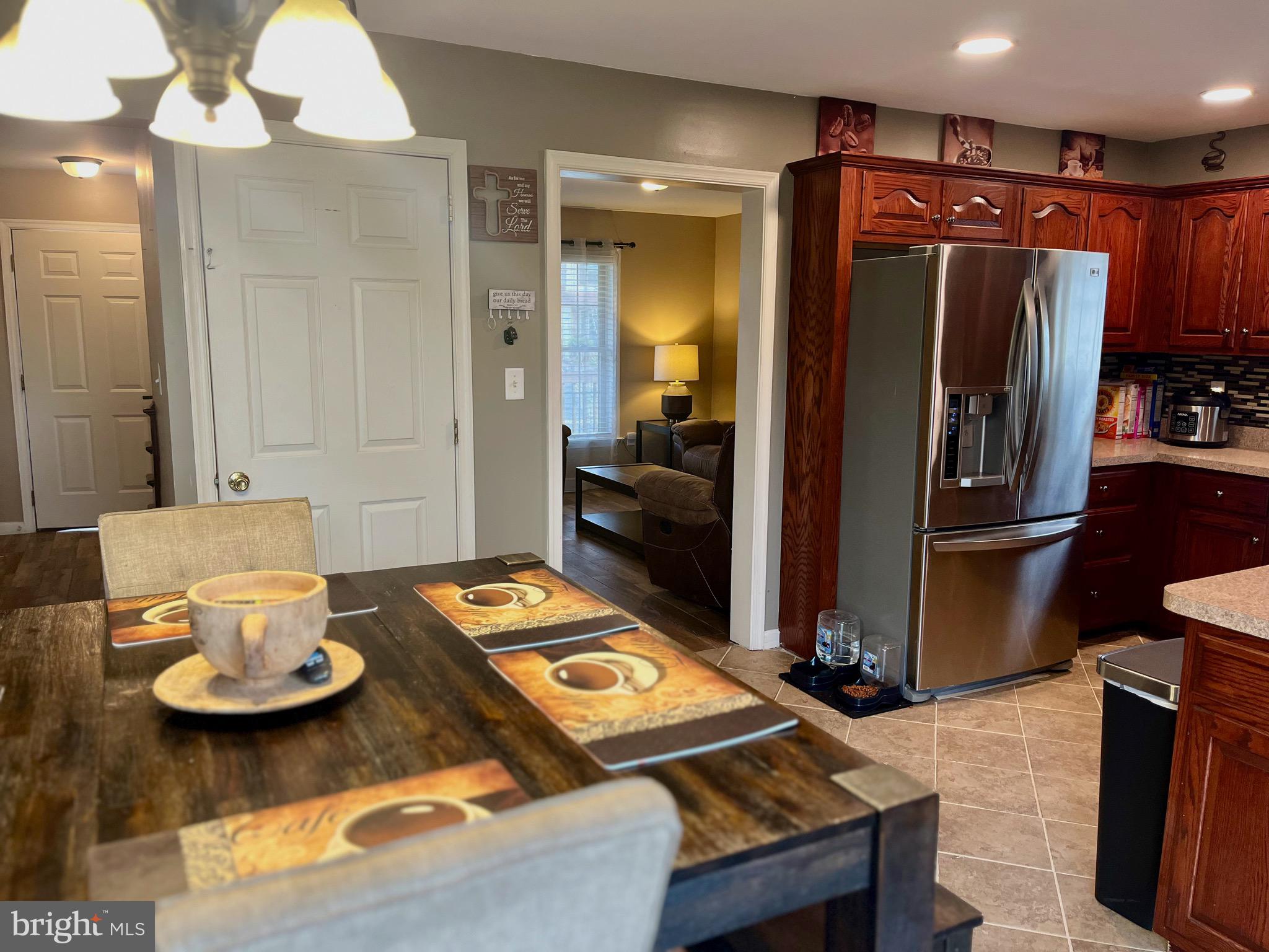 134 Twin Creeks Drive Jonestown, PA 17038 - Photo 9 of 39 Dinning / Kitchen