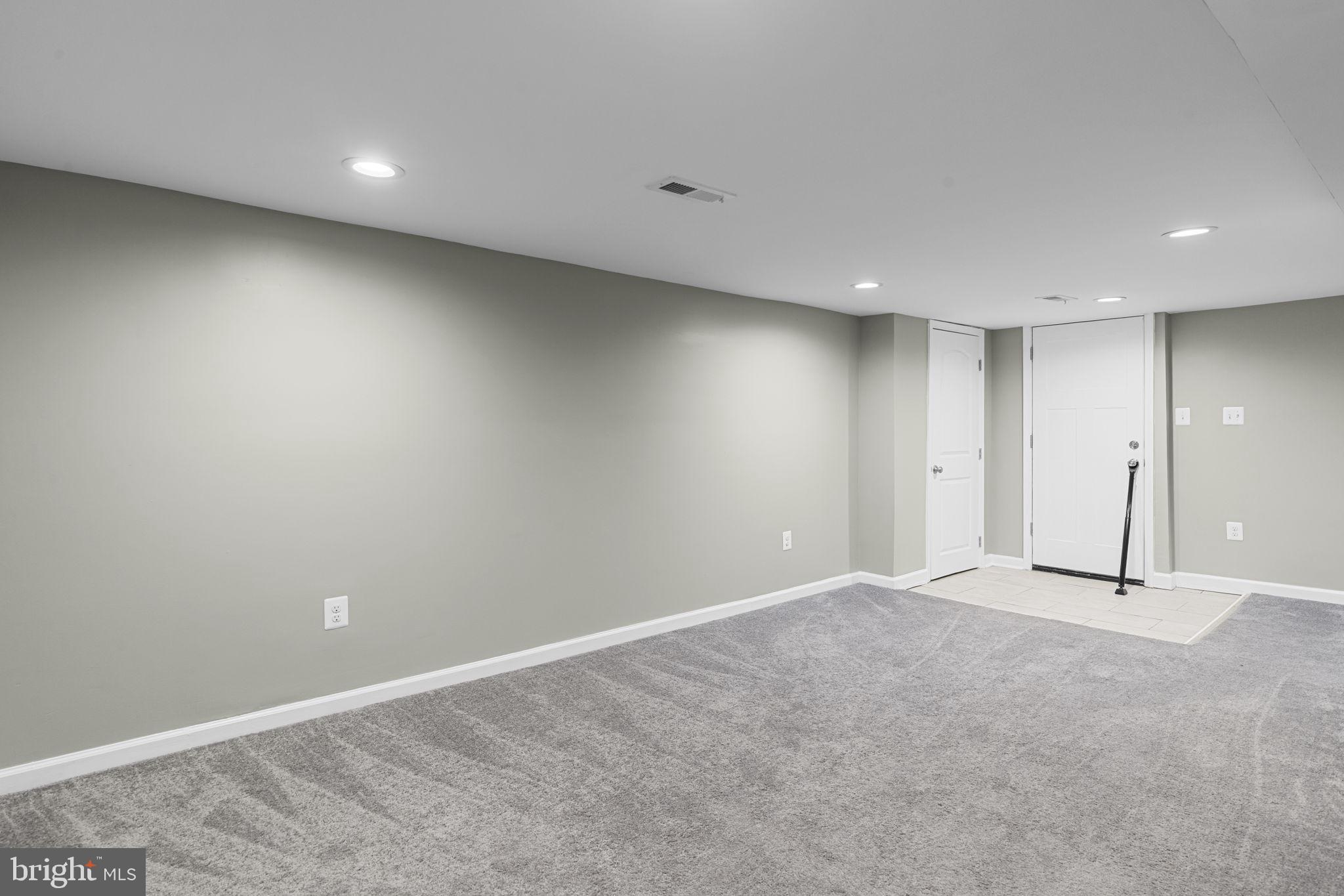 3110 Cliftmont Avenue Baltimore, MD 21213 - Photo 20 of 31 Finished Lower Level