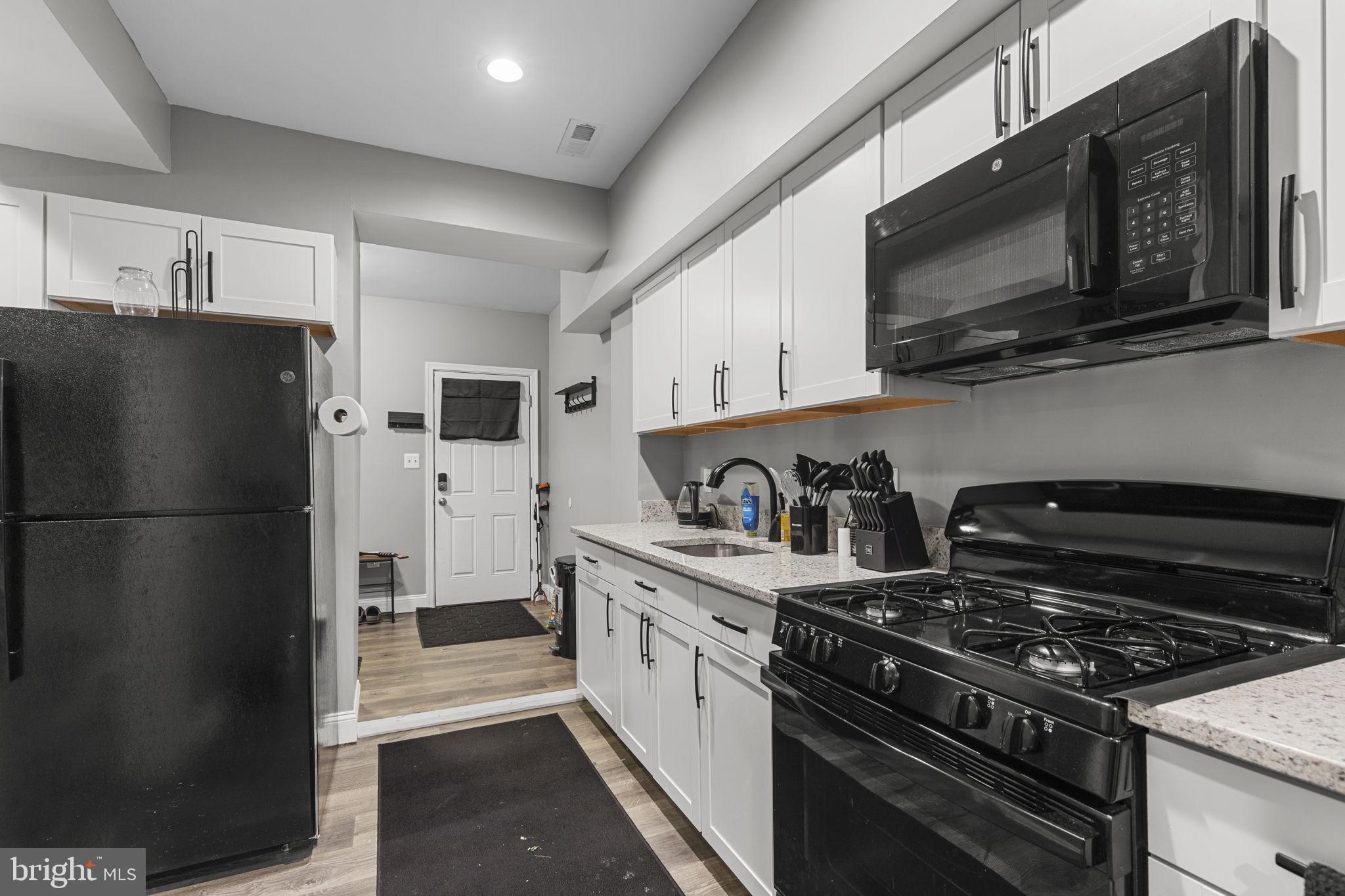 3110 Cliftmont Avenue Baltimore, MD 21213 - Photo 9 of 31 Updated Kitchen