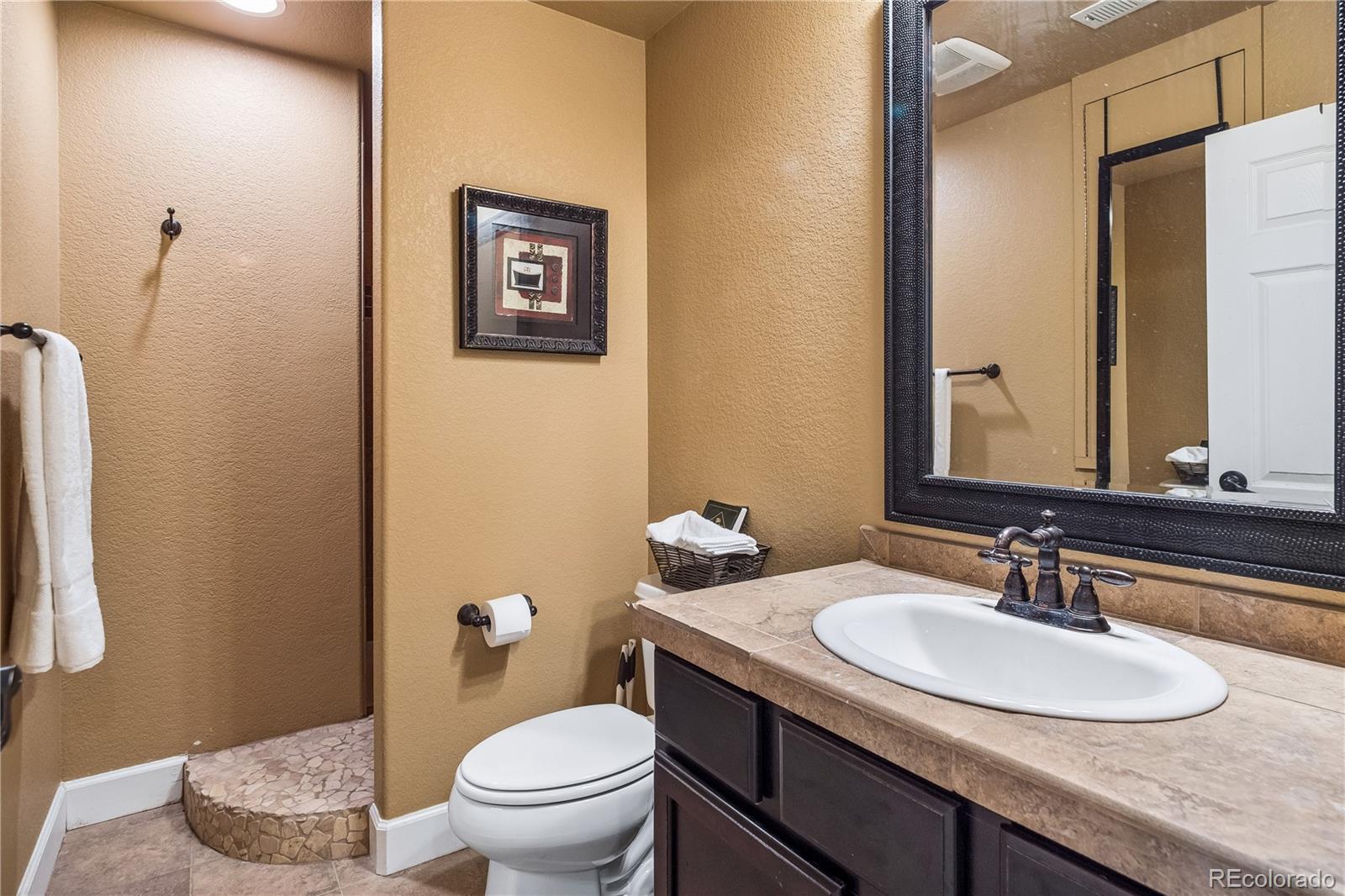 10836 Hickory Ridge Lane Highlands Ranch, CO 80126 - Photo 32 of 48 Gallery Image 32