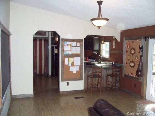 7065 Watershed Road Morganton, NC 28655 - Photo 5 of 12 Gallery Image 5