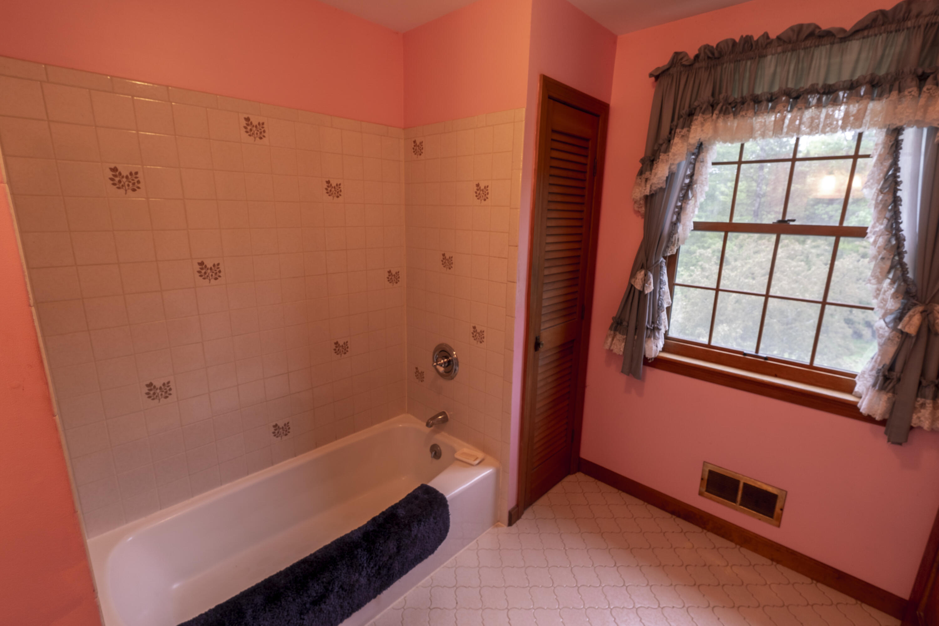 540 Downs Road Sebec, ME 04481 - Photo 32 of 59 DSC06977-HDR