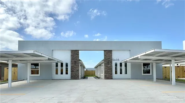 $1,250 | 5605 Northwestern Avenue, Unit 2, Mission, TX 78573