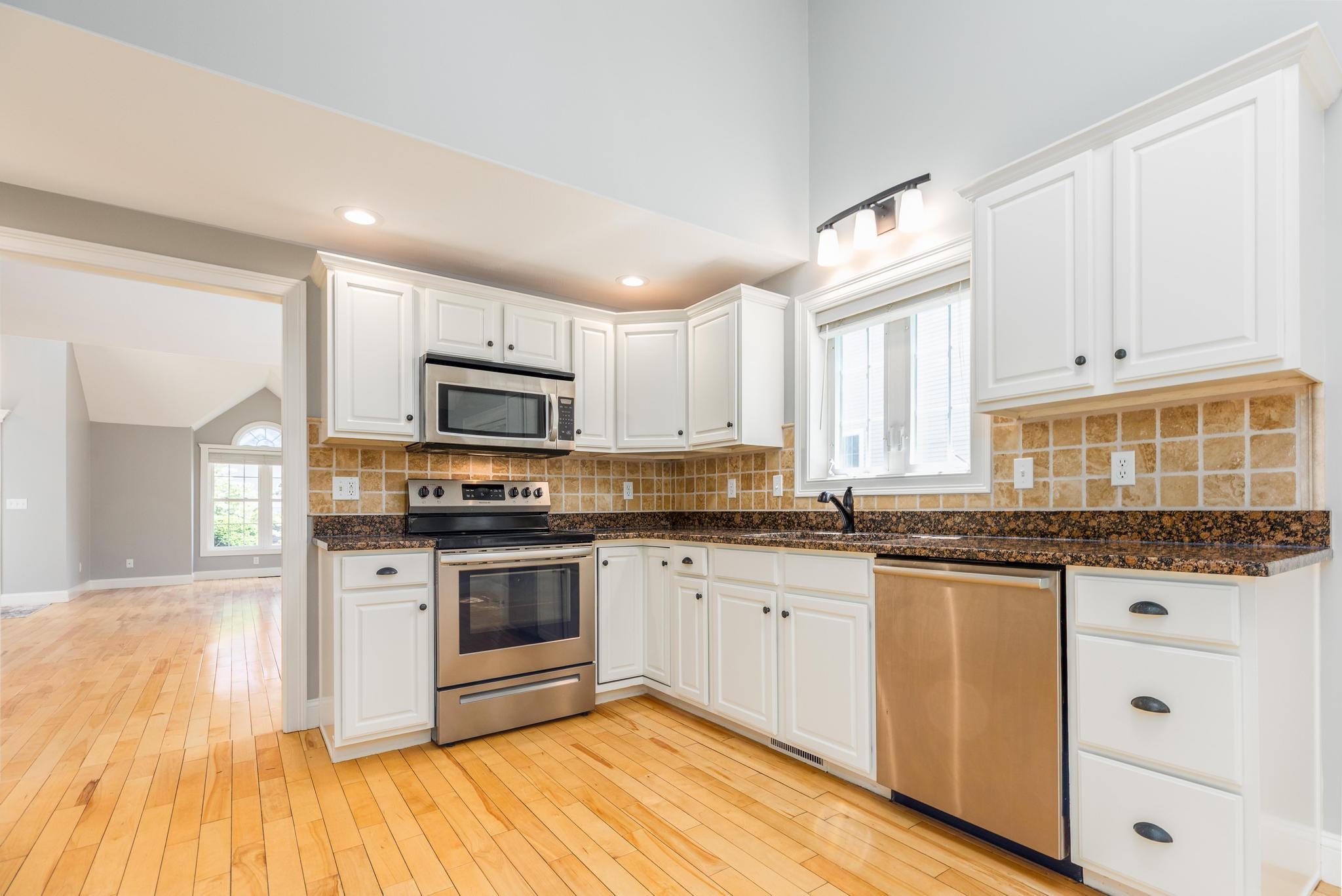 38 Hampton Meadows Hampton, NH 03842 - Photo 7 of 23
