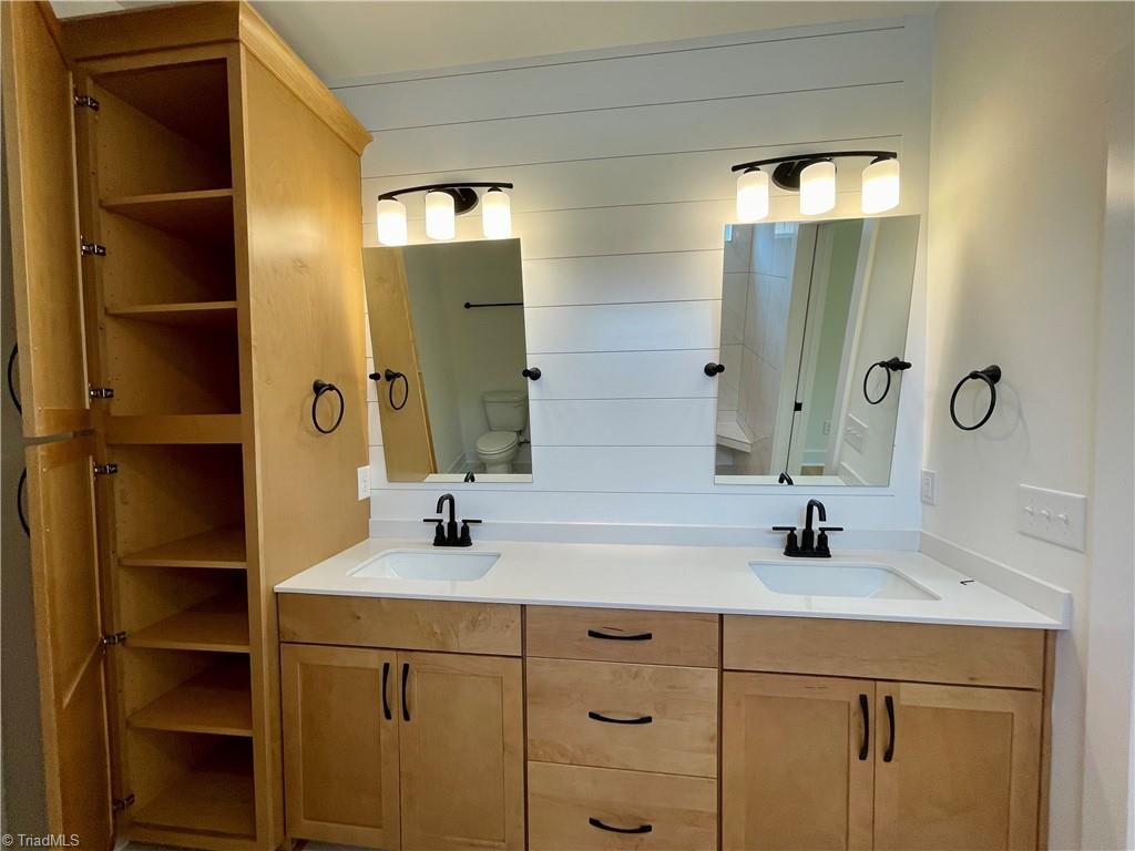 3419 Willowcrest Street High Point, NC 27265 - Photo 20 of 40