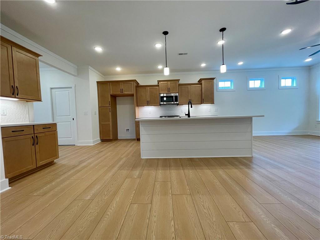 3419 Willowcrest Street High Point, NC 27265 - Photo 5 of 40