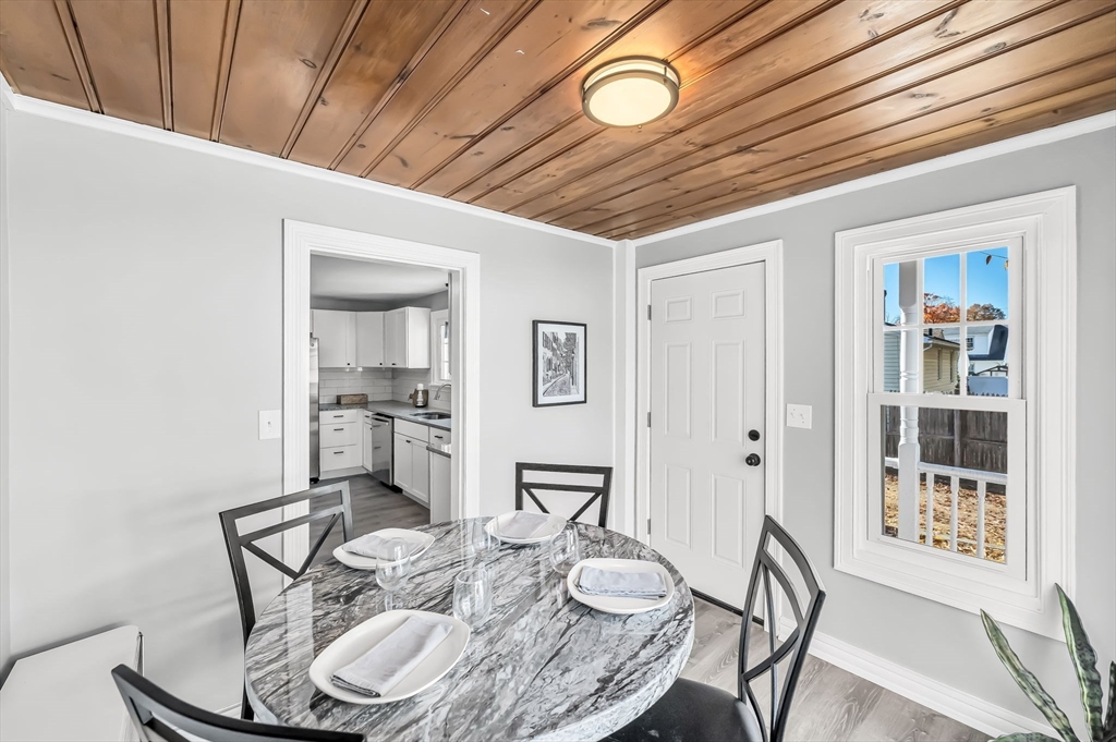 34 Francis Street Springfield, MA 01104 - Photo 12 of 34 Gallery Image 12
