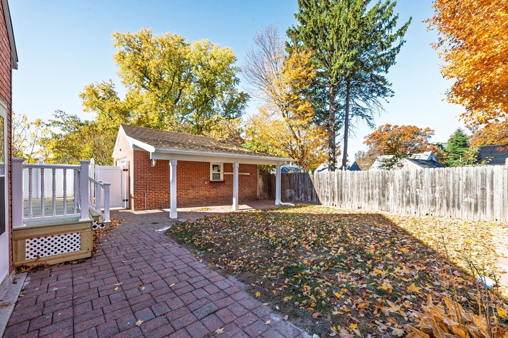 34 Francis Street Springfield, MA 01104 - Photo 29 of 34 Gallery Image 29