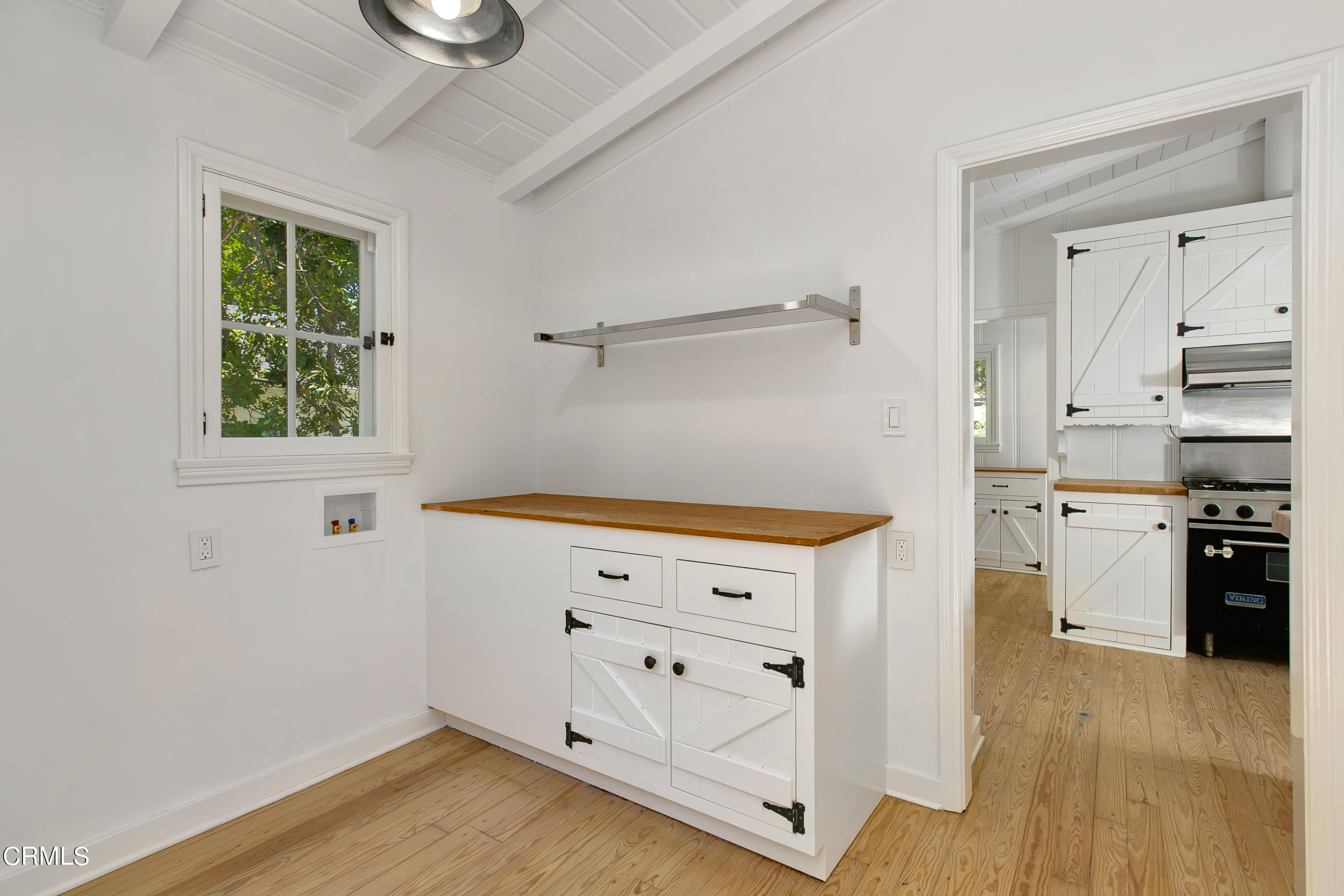 4904 Hampton Road La Canada Flintridge, CA 91011 - Photo 10 of 20 a kitchen with a refrigerator and a stove top oven