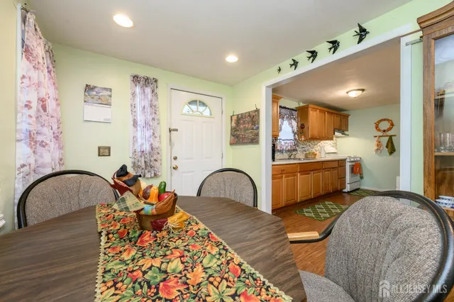 $450,000 | 4 Homestead Avenue, Avenel, NJ 07001