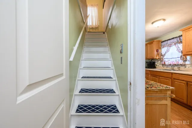 $450,000 | 4 Homestead Avenue, Avenel, NJ 07001