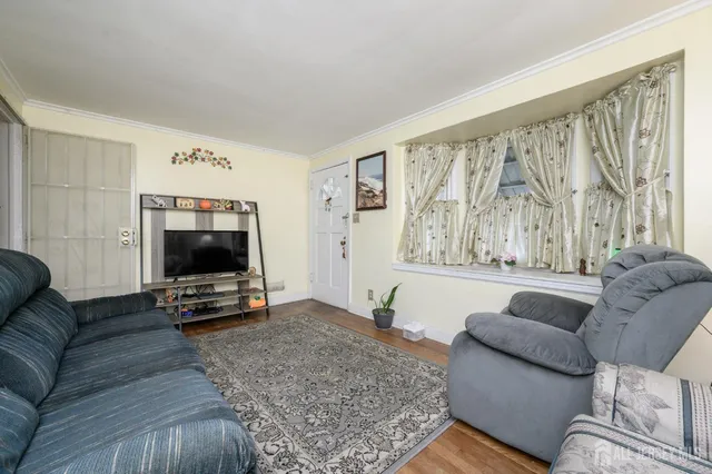 $450,000 | 4 Homestead Avenue, Avenel, NJ 07001