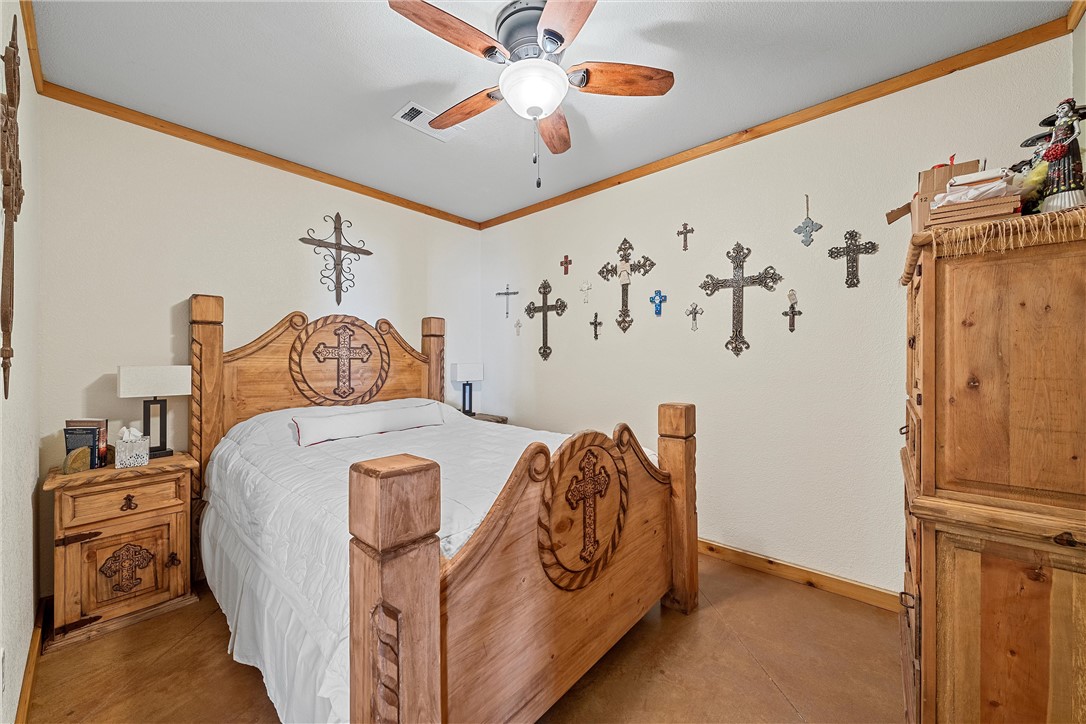 404 Cr 459 Road Lott, TX 76656 - Photo 25 of 64