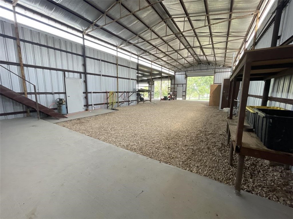 404 Cr 459 Road Lott, TX 76656 - Photo 37 of 64