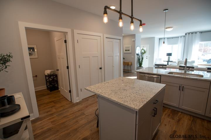 1143 Barrett Street Schenectady, NY 12305 - Photo 2 of 35 Photo 6