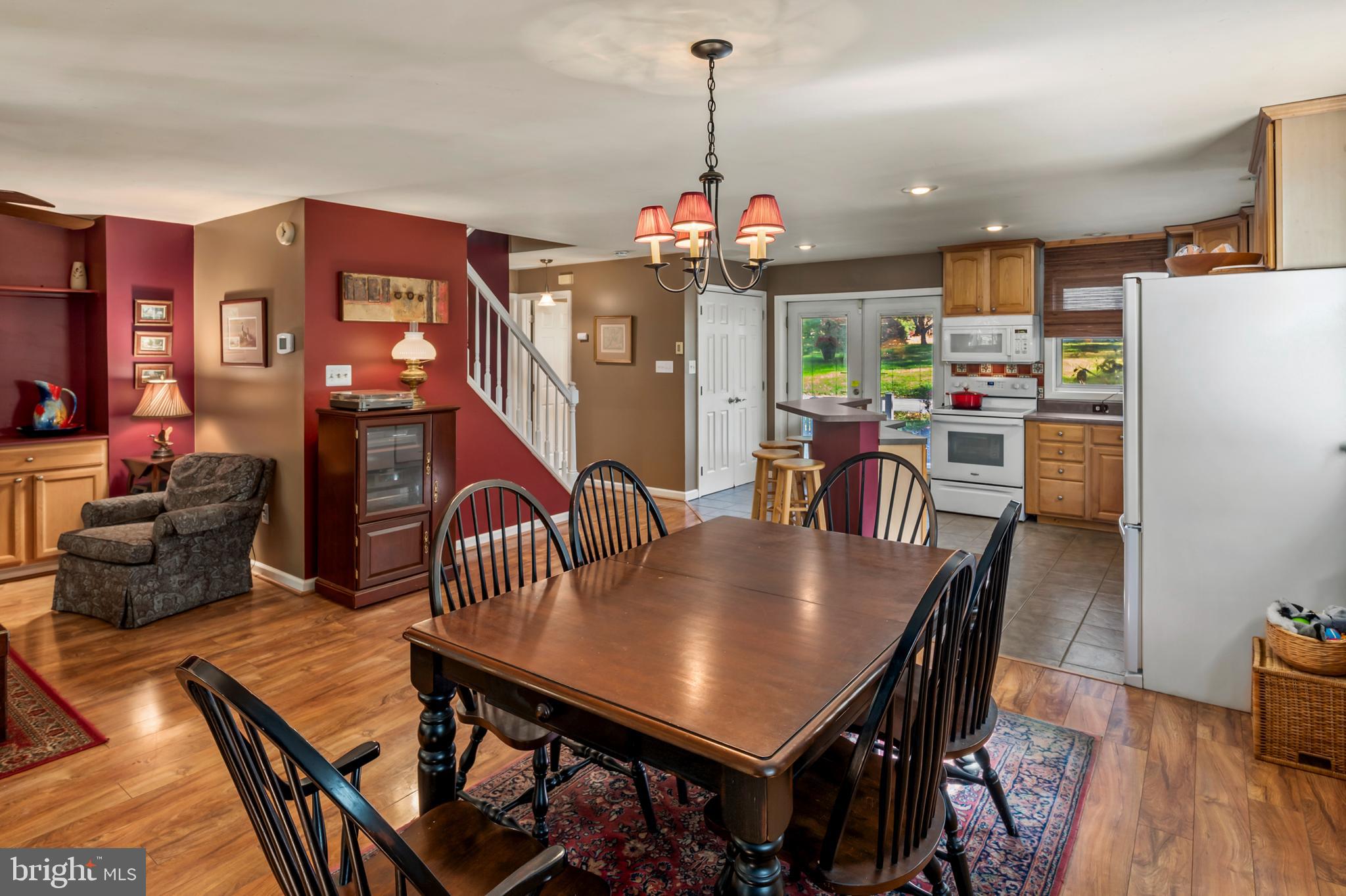 4560 Louisville Road Finksburg, MD 21048 - Photo 6 of 40 Living Area