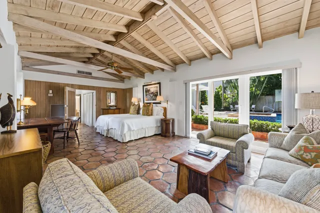 $11,495,000 | 3208 North Flagler Drive, West Palm Beach, FL 33407