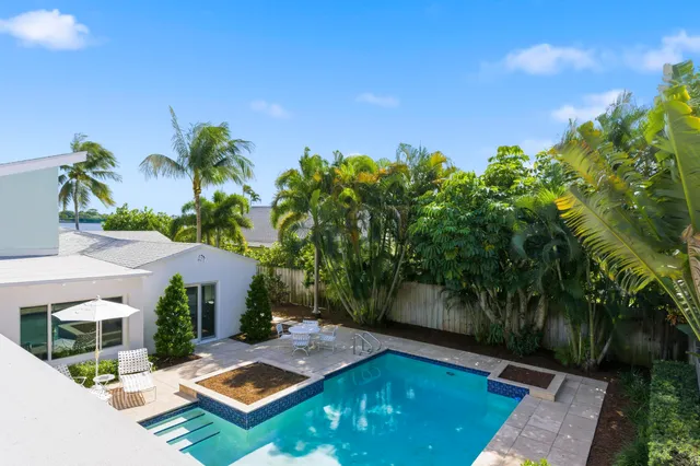 $11,495,000 | 3208 North Flagler Drive, West Palm Beach, FL 33407