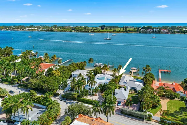 $11,495,000 | 3208 North Flagler Drive, West Palm Beach, FL 33407