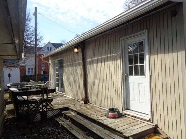 976 North Nelson Road Columbus, OH 43219 - Photo 8 of 62 Back door
